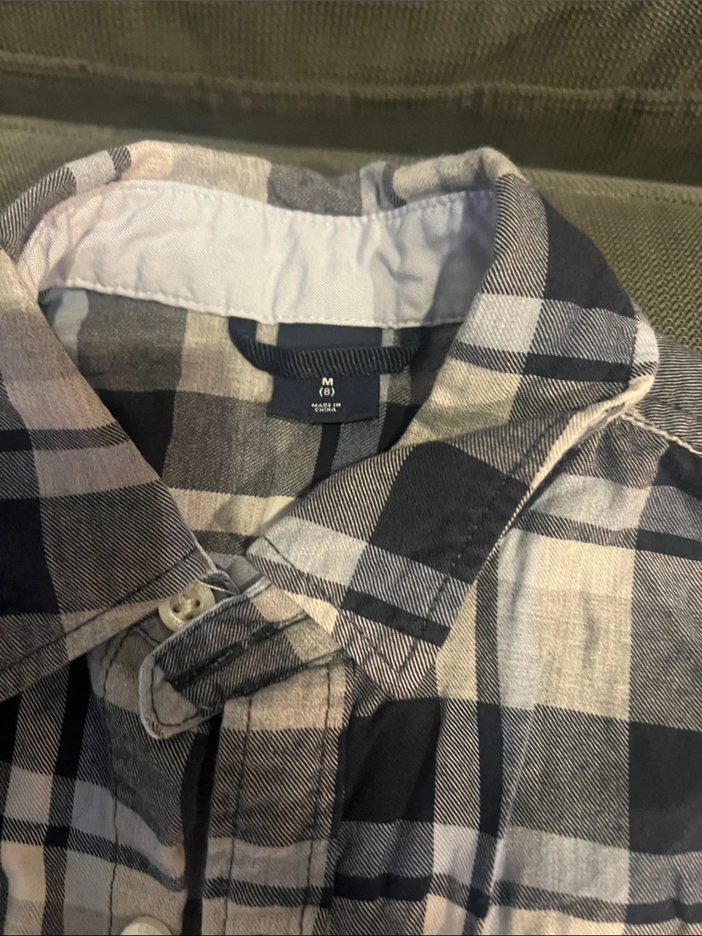 GAP plaid button